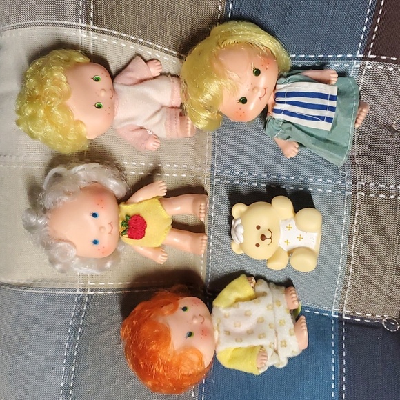Strawberry Shortcake 1979 LOT 4 Different American Greetings Dolls & Clothes - Picture 15 of 17
